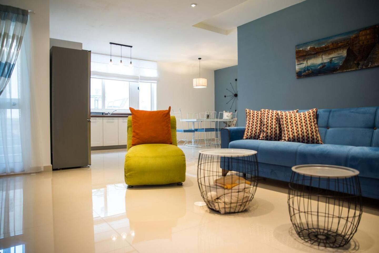 Modern 1Br Maisonette 2 Mins Away From The Beach San Pawl il-Baħar Kültér fotó